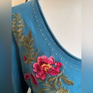 Paparazzi by Biz Teal Boho-Fit Tunic w Ornate Colorful Embroidery & Hi-Lo Hem(L)